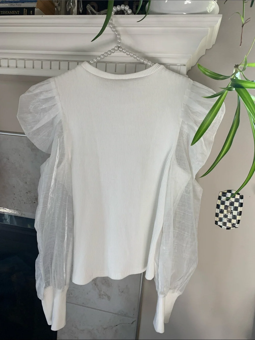 Anthropologie White Ribbed Top with Sheer Puff Sleeves Size L Never Worn